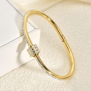 Gold Diamond Bangle Bracelet